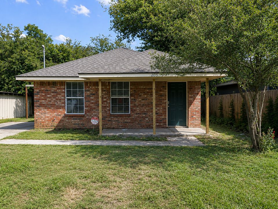 1st image of 203 Avenue H