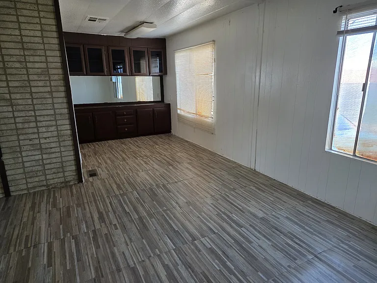21564 Highway 152 — Photo 2