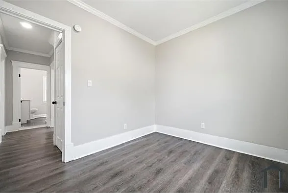12828 Woodside Ave — Photo 16