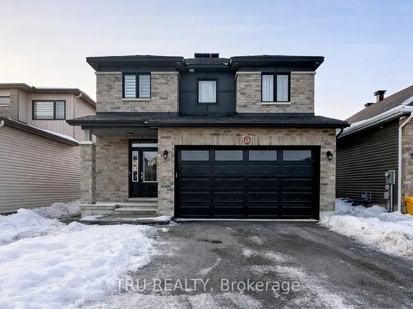 670 Parade Dr, Ottawa, ON K2S 0Z2