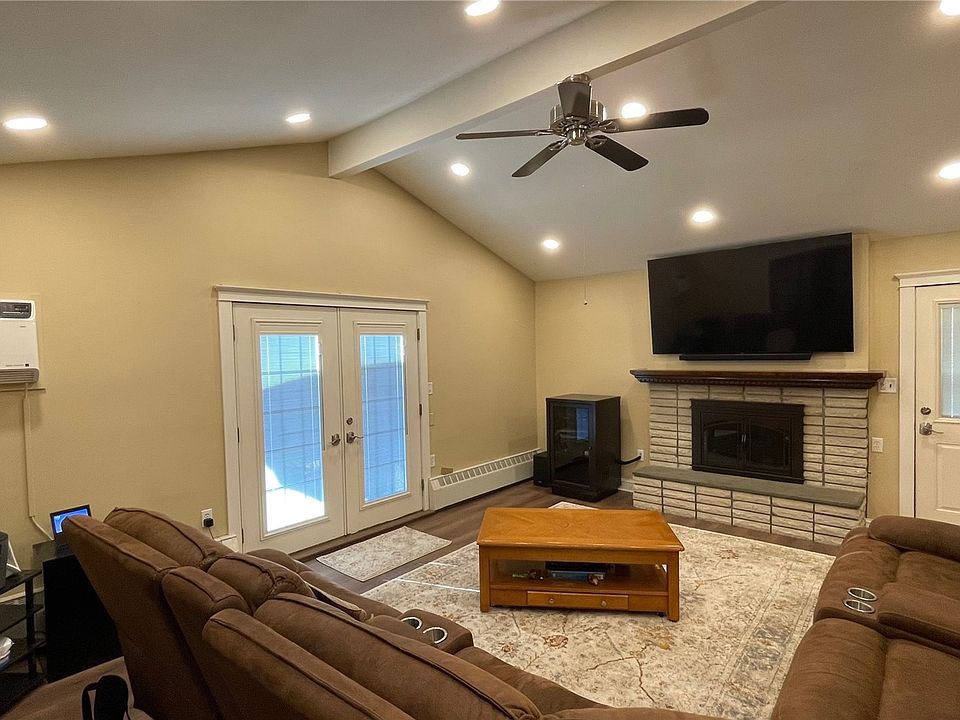 22 Potter Lane, Levittown, NY 11756 Zillow