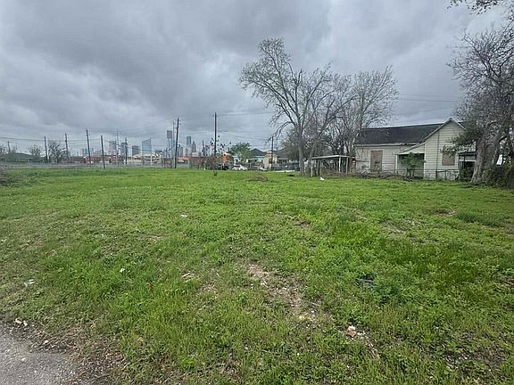 2nd image of 0 Semmes St