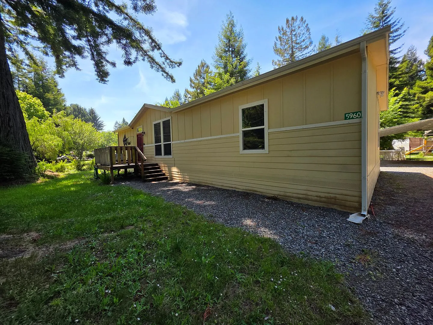 Three Bed Two Bath Home In the country — Photo 1