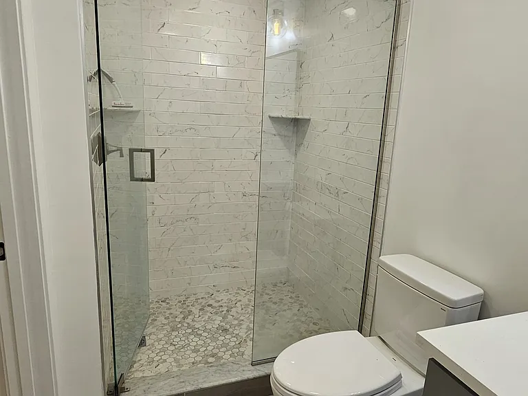 21 Hudson St #1 — Photo 15