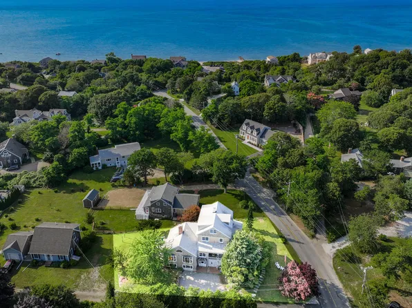 117 Robbins Hill Road, Brewster, MA 02631