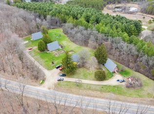6766 County Road Q #6760, Hartland, WI 53029