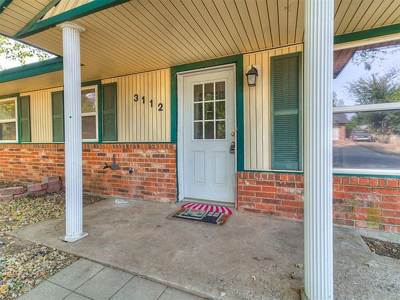 4th image of 3112 Gwendolyn Ln
