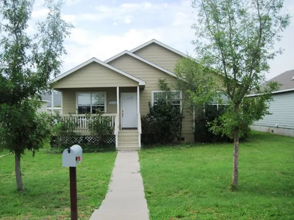 1008 W Del Rio St, Alpine, TX 79830