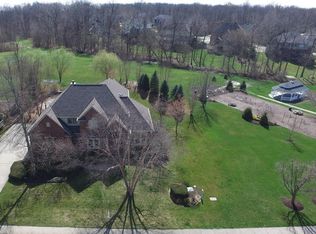 10208 Springstone Rd, McCordsville, IN 46055