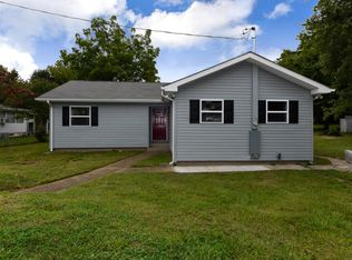 332 E Fairview Rd, Oak Ridge, TN 37830