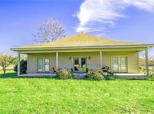 419 Woods Rd, Headland, AL 36345