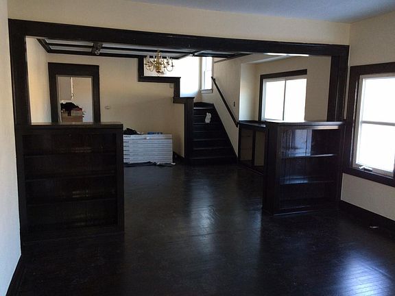 4th image of 3852 N College Ave