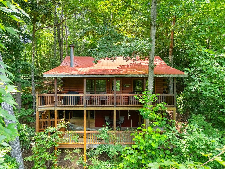 1st image of 203 Mountain View Dr