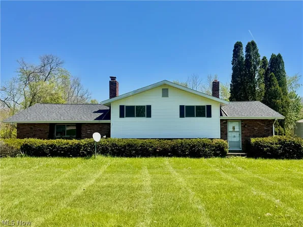 2705 Columbia Rd, Medina, OH 44256