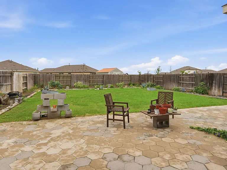 129 Esparza Dr — Photo 25