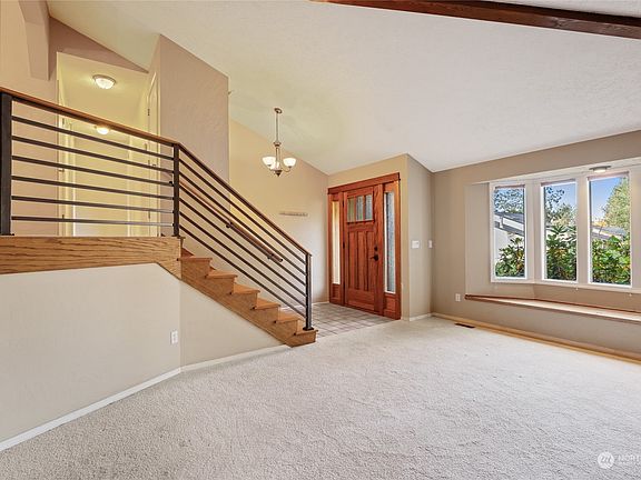 5th image of 4412 E 39th Avenue
