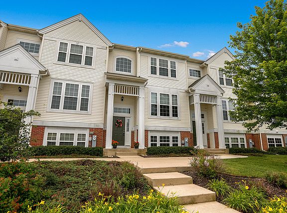 2nd image of 4407 Sawgrass Blvd