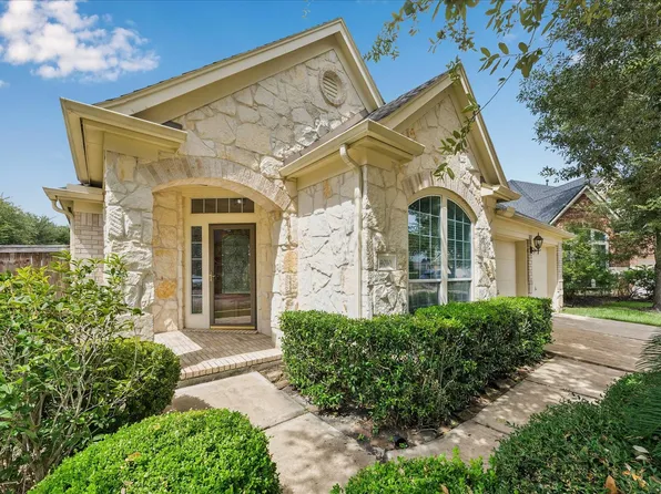 4010 Wolf Springs Ct, Sugar Land, TX 77479