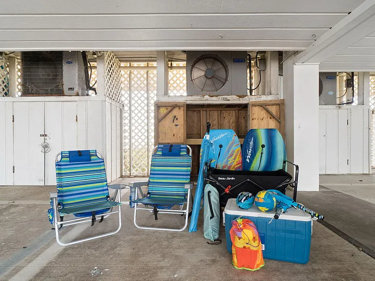 1390 Fort Pickens Rd #224 — Photo 49