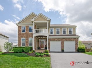 579 Waterford Rd, Elgin, IL 60124