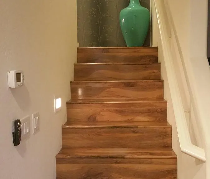 Beautiful stairs, no carpet!