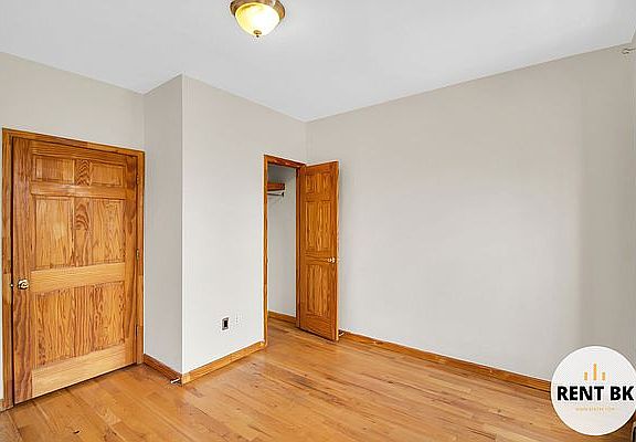 4th image of 135 Rogers Ave #3
