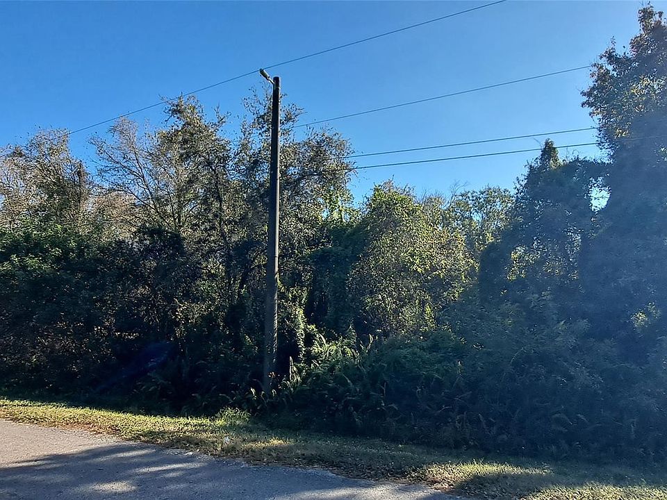 1st image of 90 NE 138th Street