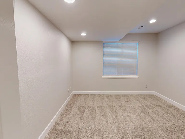 1610 Ames Ct #1 — Photo 23