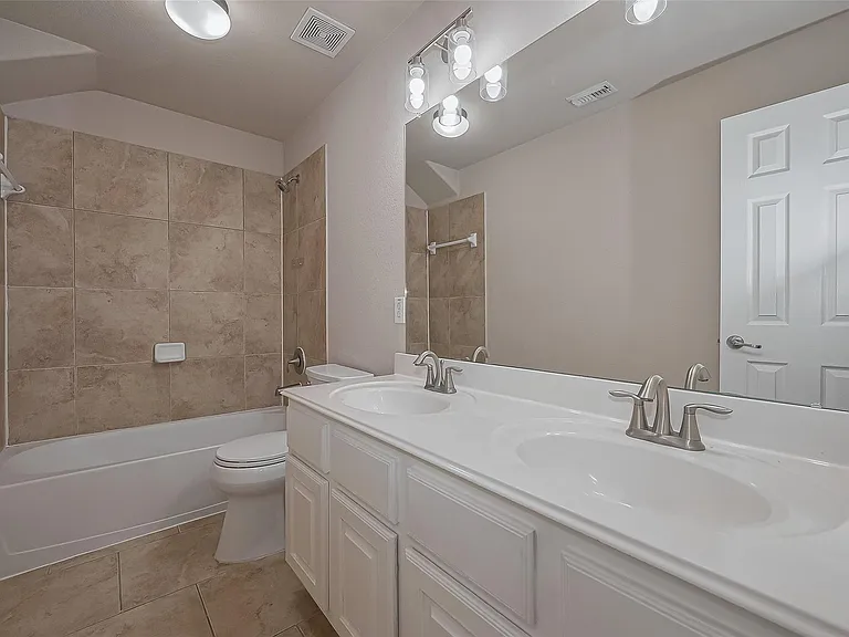 15 Wenoah Pl — Photo 22