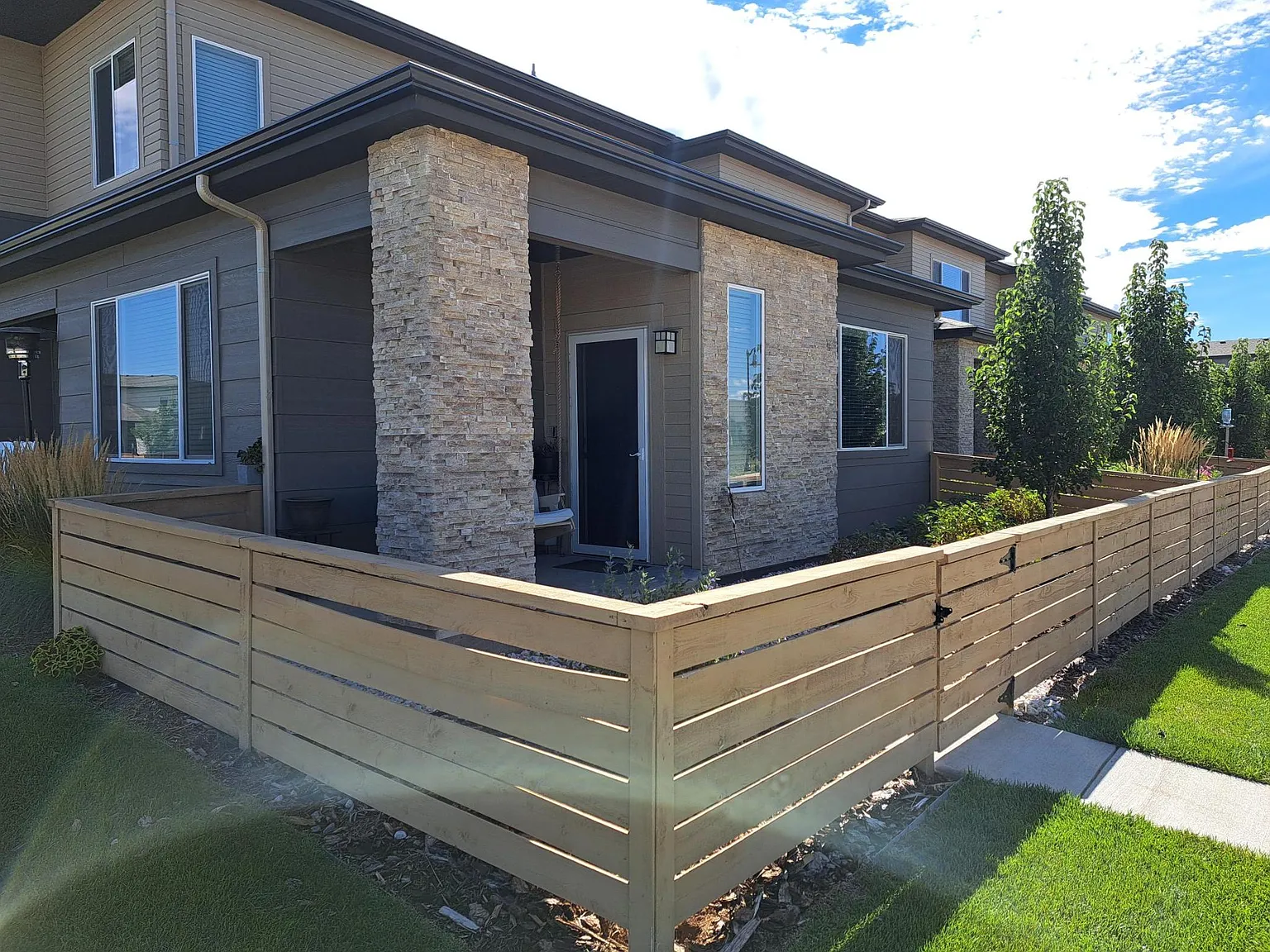 3 bed, 2.5 bath, 1620 sqft, $2,650 — Photo 1