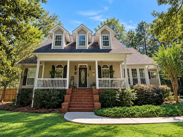 105 Grand Oak Dr, Andalusia, AL 36421