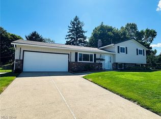 1869 Empire Rd, Wickliffe, OH 44092