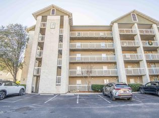 205 Ogle Dr #332, Pigeon Forge, TN 37863