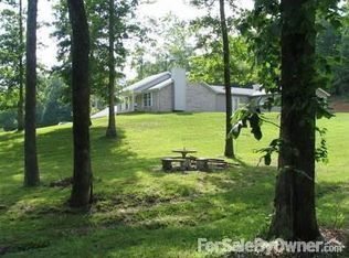 2695 Watershed Rd, Caneyville, KY 42721