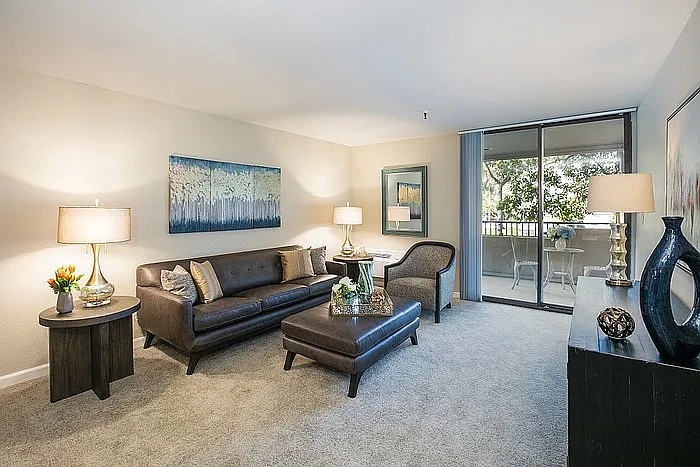 620 Iris Ave — Photo 6