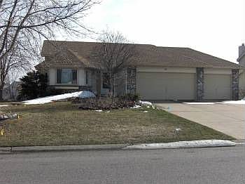 1st image of 4931 92nd Cres N
