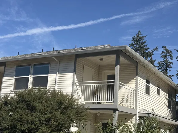 2239 Hawthorne St, Forest Grove, OR 97116