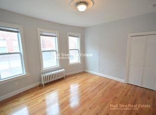 9 Farquhar St, Roslindale, MA 02131