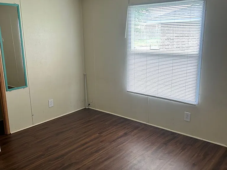 127 Alyene Dr — Photo 16