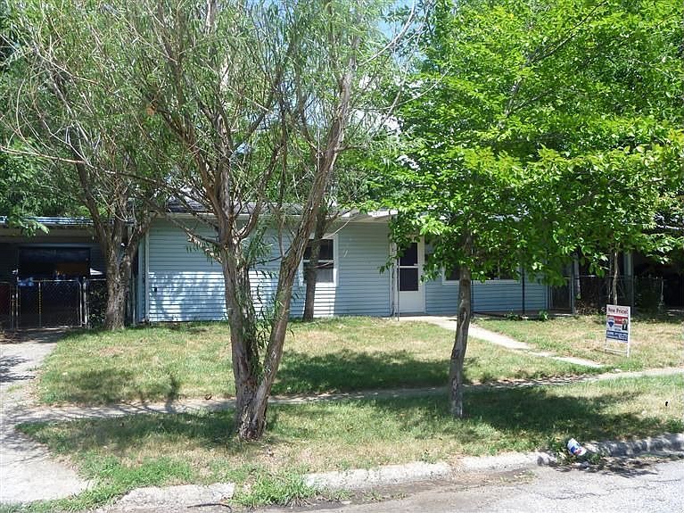 1st image of 227 Prentice Dr