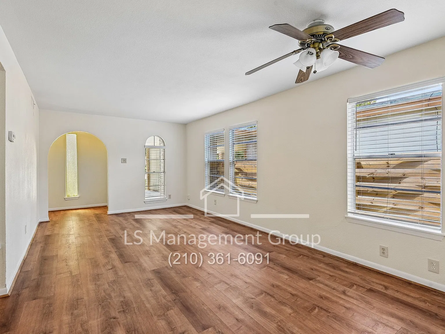2 bed, 1000 sqft, $1,250 — Photo 4