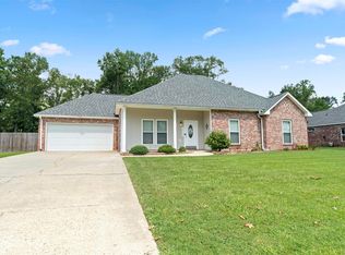 13145 Cypress Gold Dr, Saint Amant, LA 70774