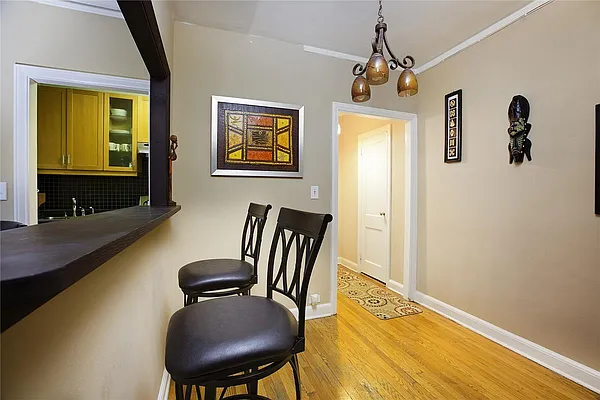 Sold by Akam Sales and Brokerage | media 1