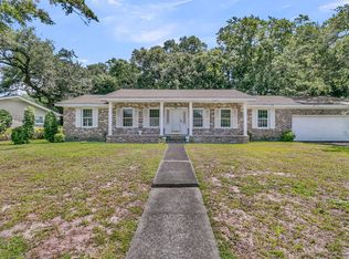 1351 Winchester Dr, Charleston, SC 29407