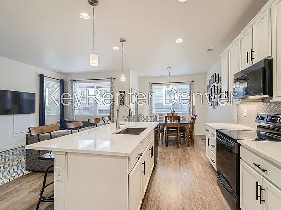 3rd image of 9758 Albion Ln