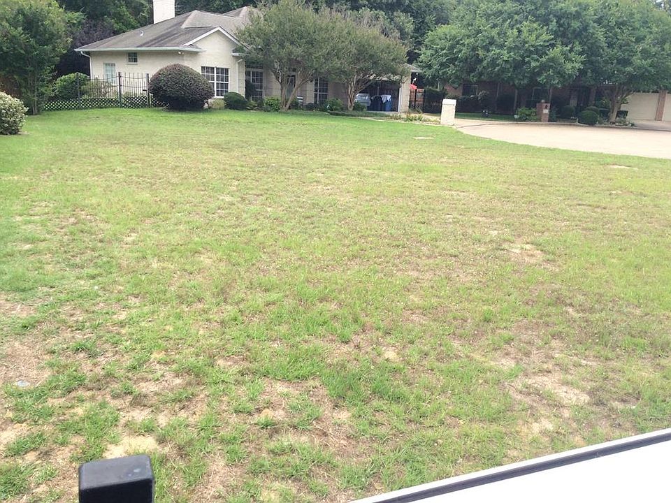 1st image of 707 Park Place Dr