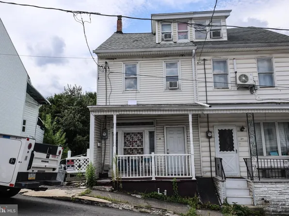 32 S Catherine St, Shenandoah, PA 17976
