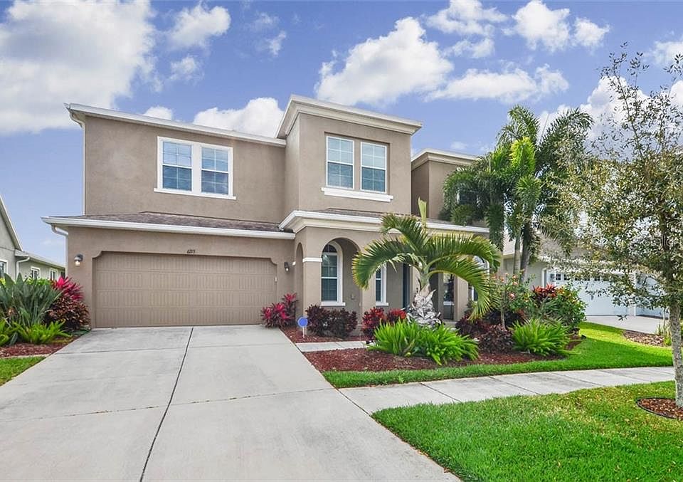 1st image of 6715 Park Strand Dr