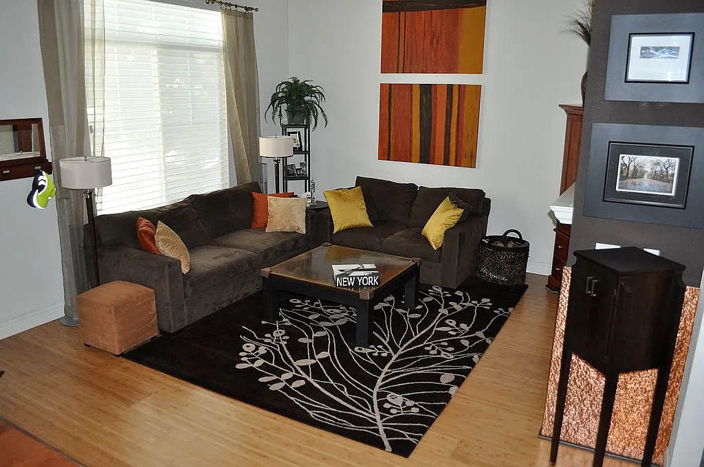 1302 P St photo 1