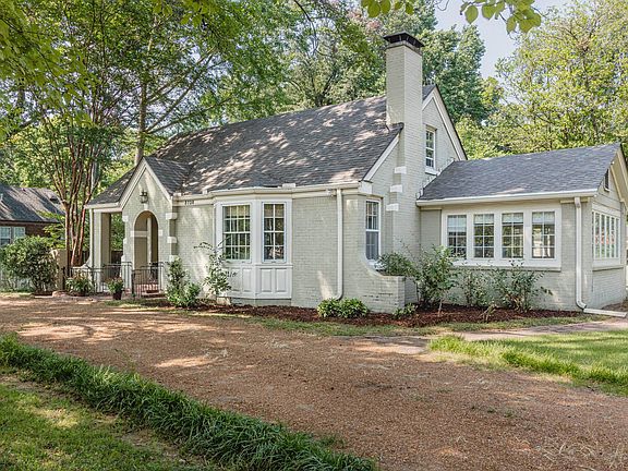 3rd image of 3728 Poplar Ave
